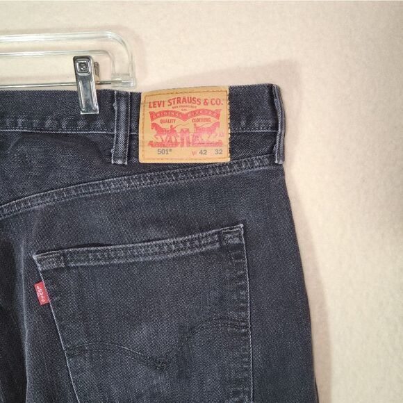 501 Levi's Jeans size 42/32 - Picture 3 of 3